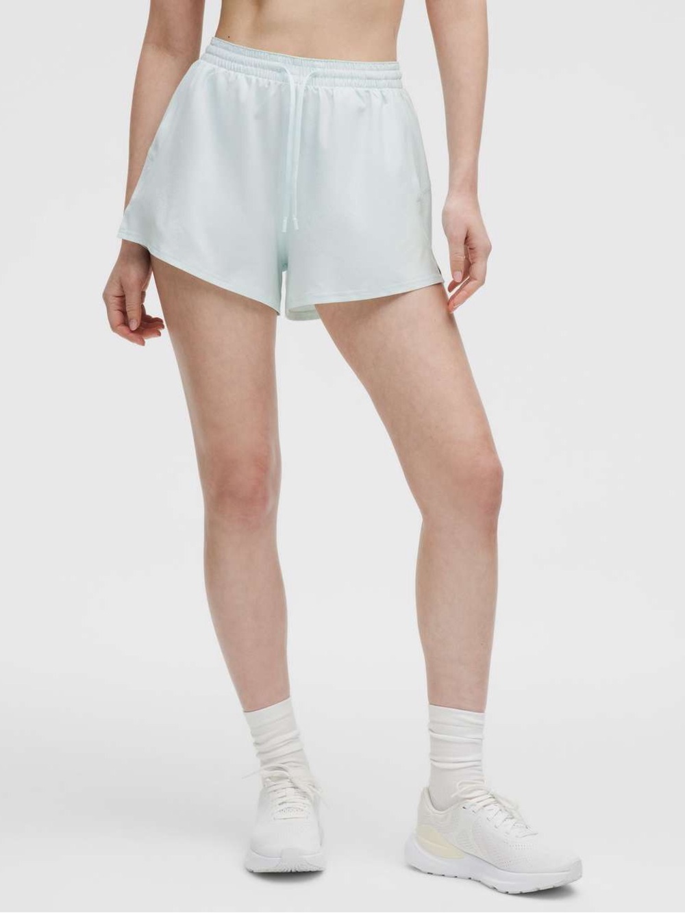 NWT lululemon athletica Mint Breeze (MIBR) Pace Rival HR Short 3” Size 4
